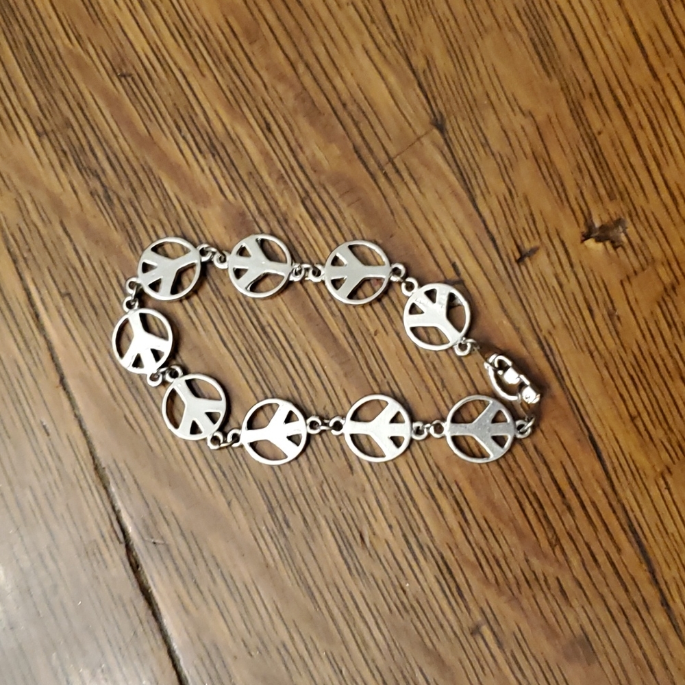 Lotion, 2 Braclets - image 7